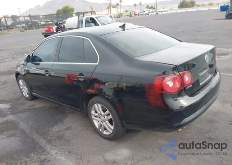 2010 Volkswagen Jetta Tdi from USA, damaged, VIN 3VWRL7AJ5AM178514